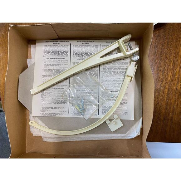 𝅺VINTAGE 1971 Dolly Toy musical animal mobile NIB - Picture 3 of 13